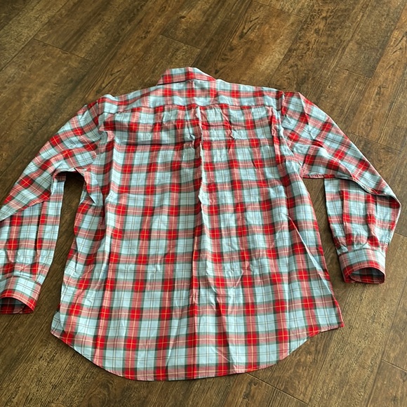 Vineyard Vines Long Casual Shirt - Picture 2 of 3